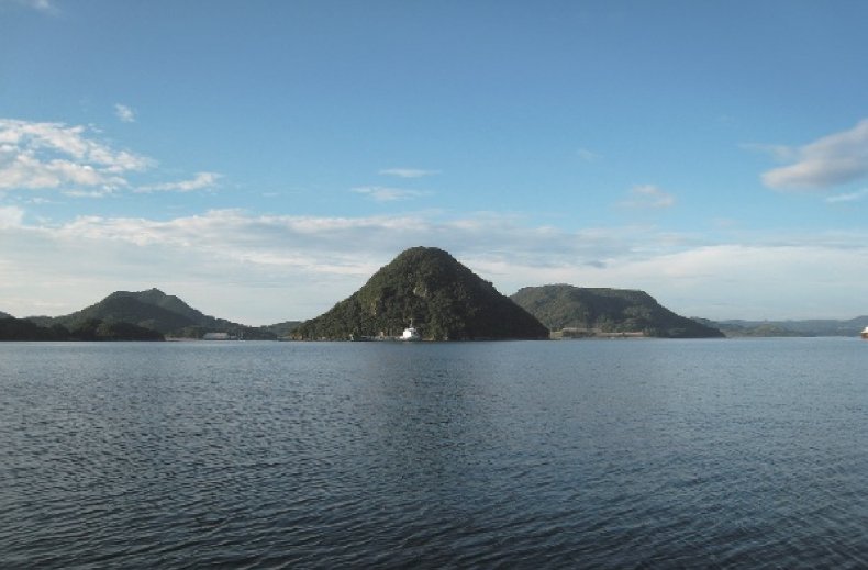 針尾島の遠景