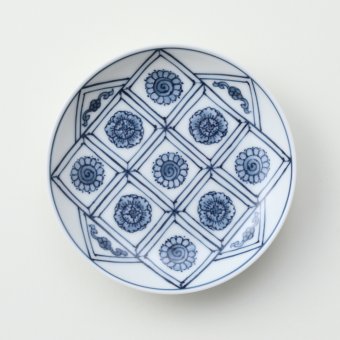 菱花絵豆皿